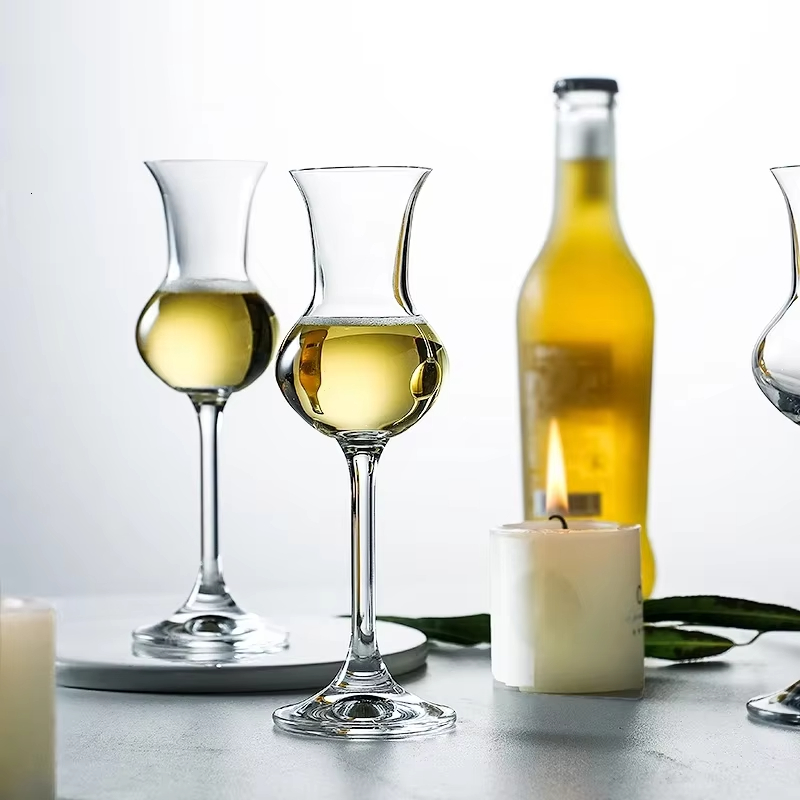 クリスタルウイスキーワインカップゴブレットノーズグラスラムリ - Wine Beer Tasting のレビューと価格